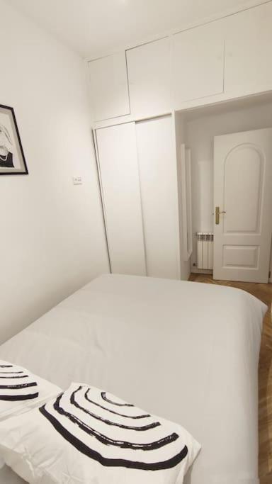 Lovely Apartment In Madrid Center Eksteriør bilde